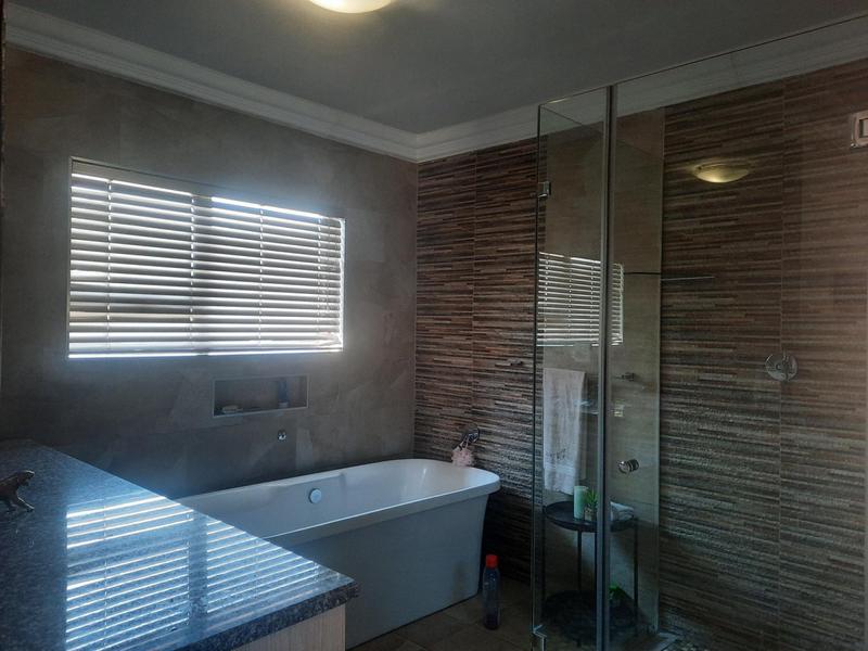 4 Bedroom Property for Sale in Emfuleni Golf Estate Gauteng