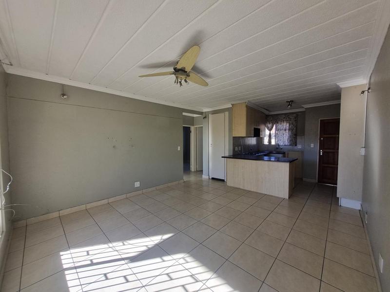 To Let 2 Bedroom Property for Rent in Linmeyer Gauteng