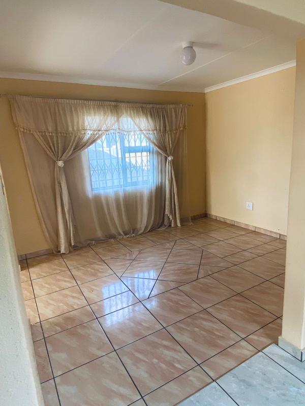 To Let 2 Bedroom Property for Rent in Mfundo Park Ext 30 Gauteng
