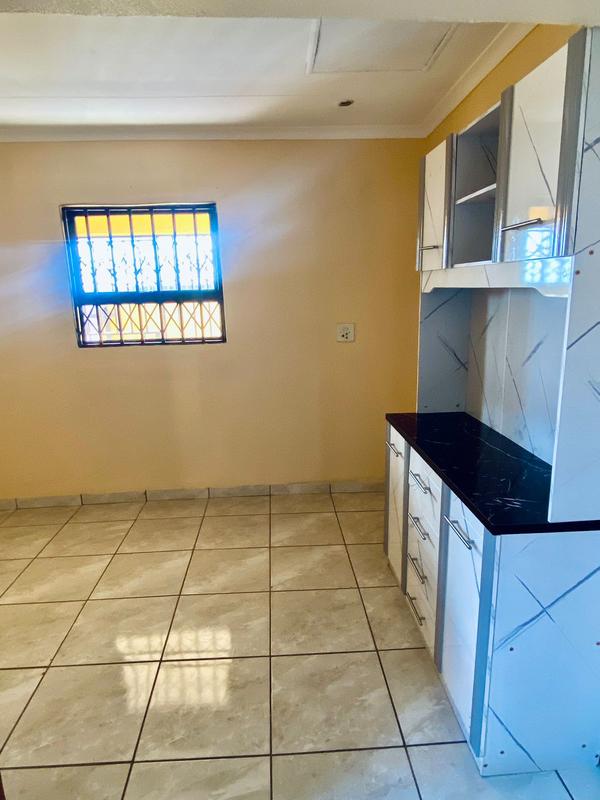 To Let 2 Bedroom Property for Rent in Mfundo Park Ext 30 Gauteng