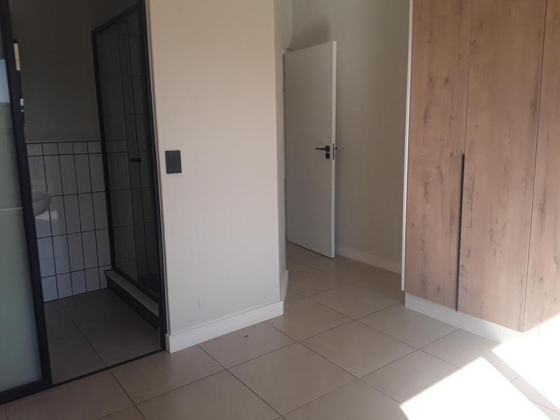 To Let 2 Bedroom Property for Rent in Mooikloof Gauteng