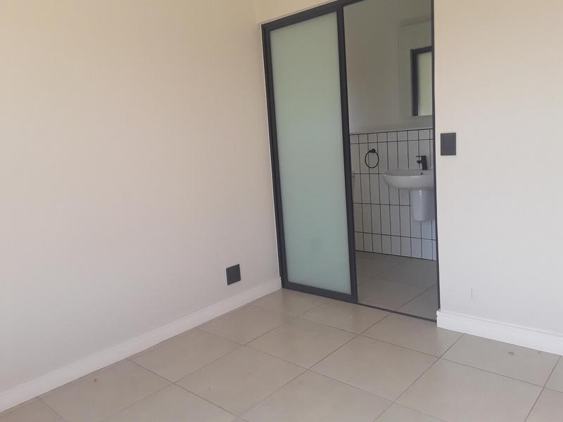 To Let 2 Bedroom Property for Rent in Mooikloof Gauteng