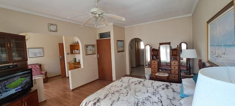 5 Bedroom Property for Sale in Norkem Park Gauteng