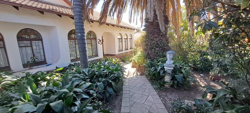 5 Bedroom Property for Sale in Norkem Park Gauteng