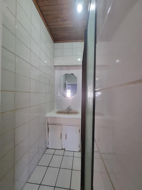 To Let 4 Bedroom Property for Rent in Queenswood Gauteng