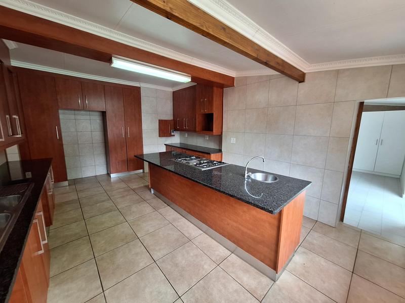 To Let 3 Bedroom Property for Rent in Rooihuiskraal Gauteng