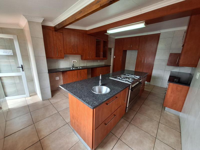 To Let 3 Bedroom Property for Rent in Rooihuiskraal Gauteng