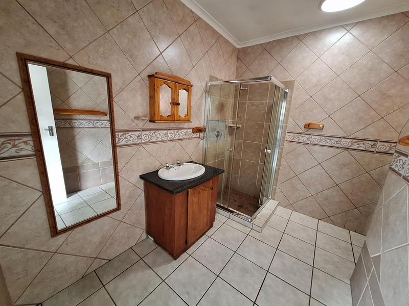 To Let 3 Bedroom Property for Rent in Rooihuiskraal Gauteng