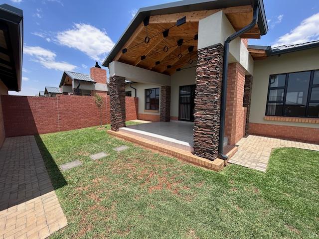 3 Bedroom Property for Sale in Six Fountains Residential Estate Gauteng