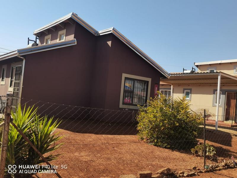 2 Bedroom Property for Sale in Savanna City Gauteng