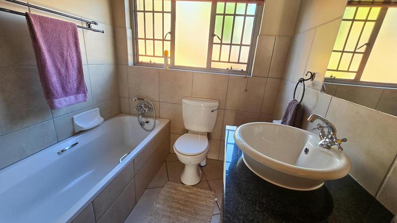 3 Bedroom Property for Sale in Equestria Gauteng