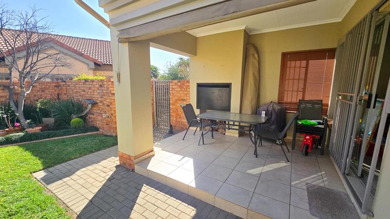 3 Bedroom Property for Sale in Equestria Gauteng