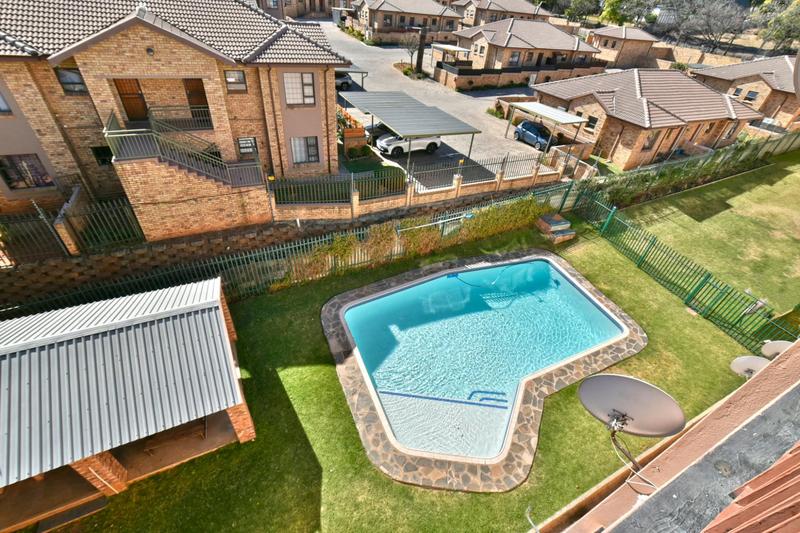 2 Bedroom Property for Sale in Ferndale Gauteng