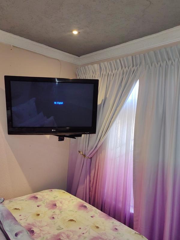 2 Bedroom Property for Sale in Naturena Gauteng