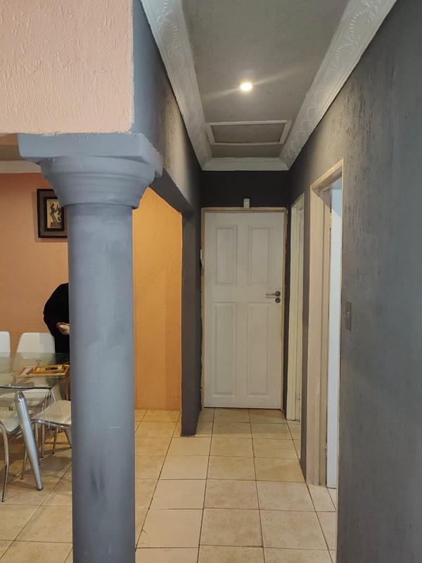 2 Bedroom Property for Sale in Naturena Gauteng