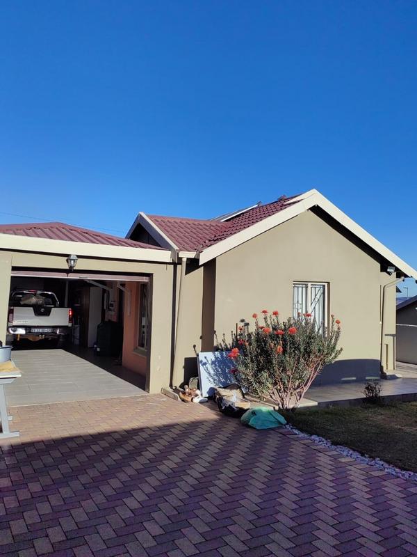2 Bedroom Property for Sale in Naturena Gauteng