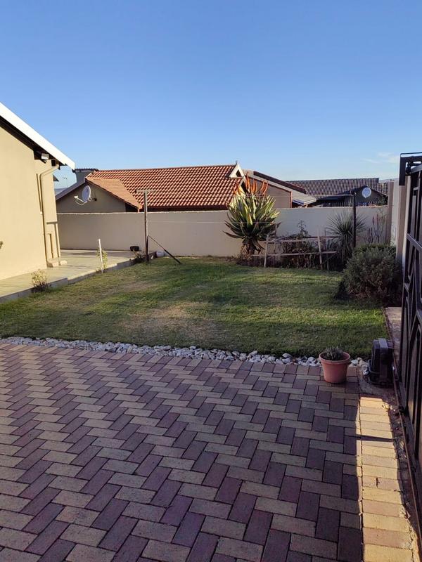 2 Bedroom Property for Sale in Naturena Gauteng