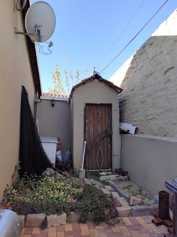 2 Bedroom Property for Sale in Naturena Gauteng