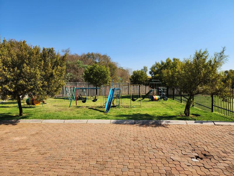 To Let 3 Bedroom Property for Rent in Pretorius Park Gauteng