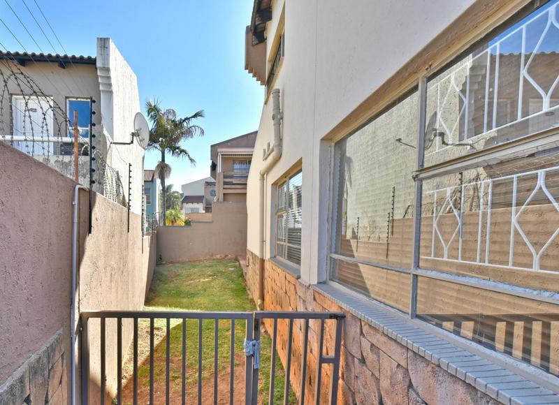 3 Bedroom Property for Sale in Suideroord Gauteng