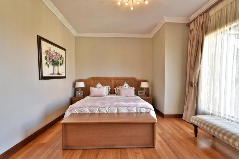 6 Bedroom Property for Sale in Eagle Canyon Golf Estate Gauteng