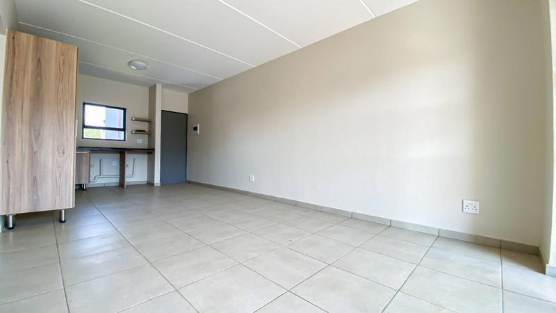 To Let 2 Bedroom Property for Rent in Edenburg Gauteng