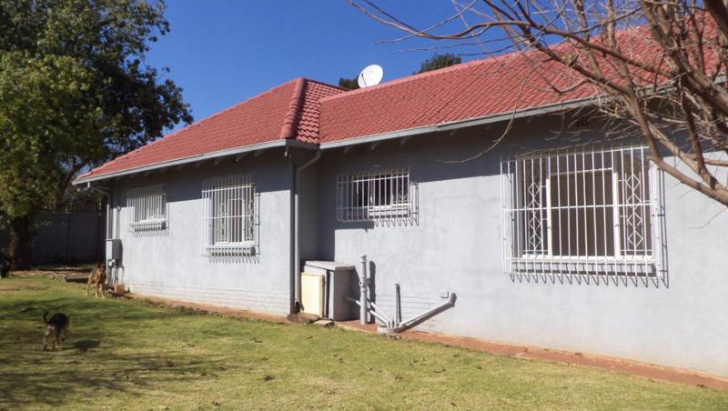 3 Bedroom Property for Sale in Edenvale Gauteng