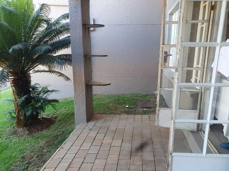 3 Bedroom Property for Sale in Bassonia Gauteng