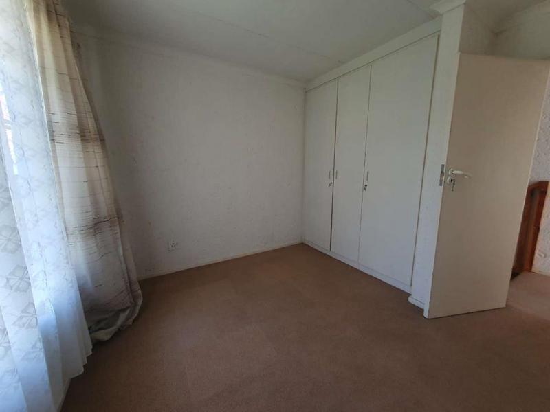 3 Bedroom Property for Sale in Bassonia Gauteng