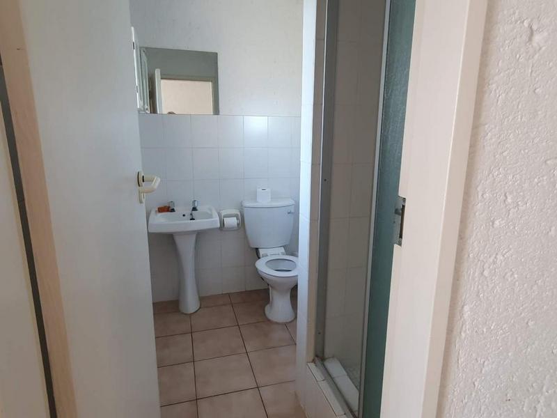 3 Bedroom Property for Sale in Bassonia Gauteng