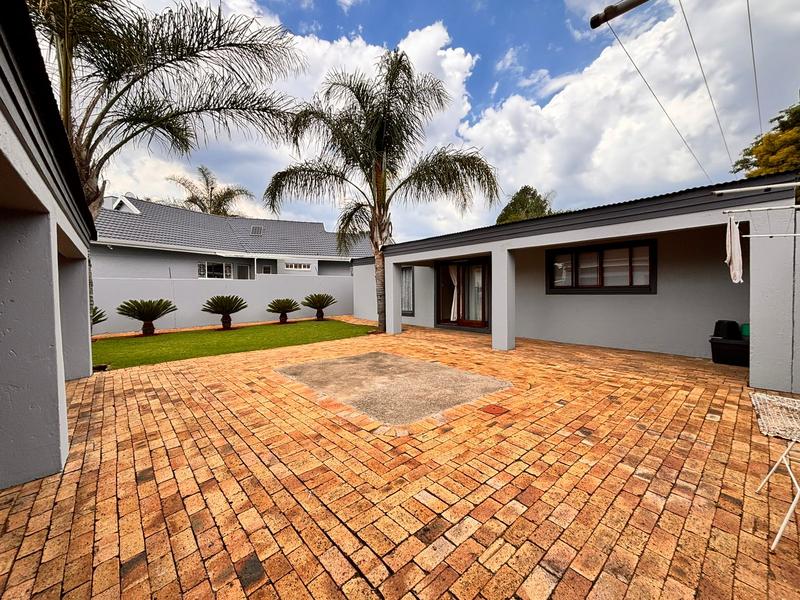 3 Bedroom Property for Sale in Florida Park Gauteng