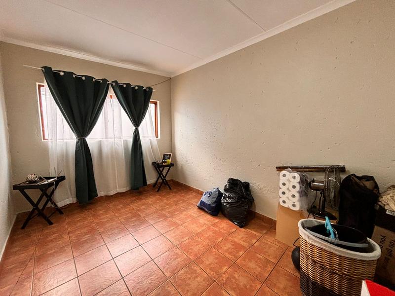 3 Bedroom Property for Sale in Florida Park Gauteng