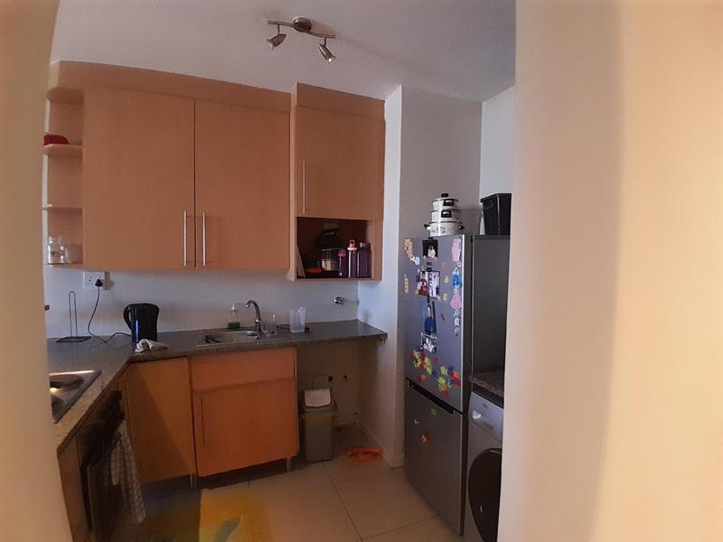2 Bedroom Property for Sale in Rooihuiskraal North Gauteng