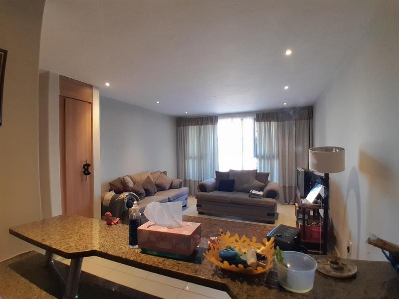 2 Bedroom Property for Sale in Rooihuiskraal North Gauteng
