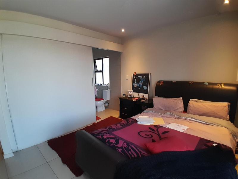 2 Bedroom Property for Sale in Rooihuiskraal North Gauteng