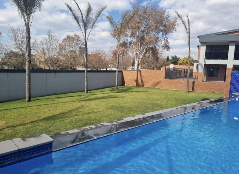 To Let 3 Bedroom Property for Rent in South Kensington Gauteng