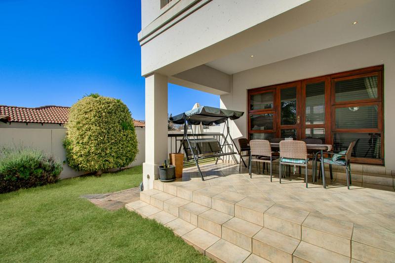 To Let 3 Bedroom Property for Rent in Lonehill Gauteng