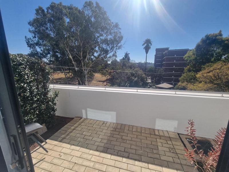 To Let 2 Bedroom Property for Rent in Menlyn Gauteng