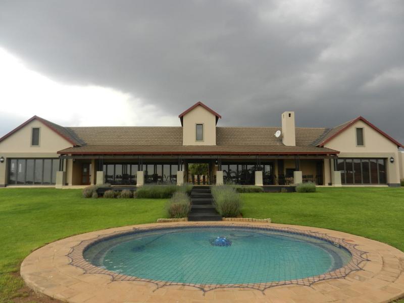 To Let 1 Bedroom Property for Rent in Mooikloof Gauteng