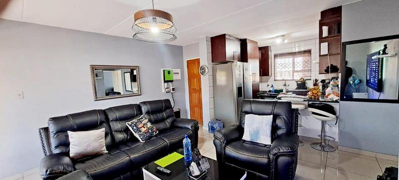 2 Bedroom Property for Sale in Birchleigh Gauteng