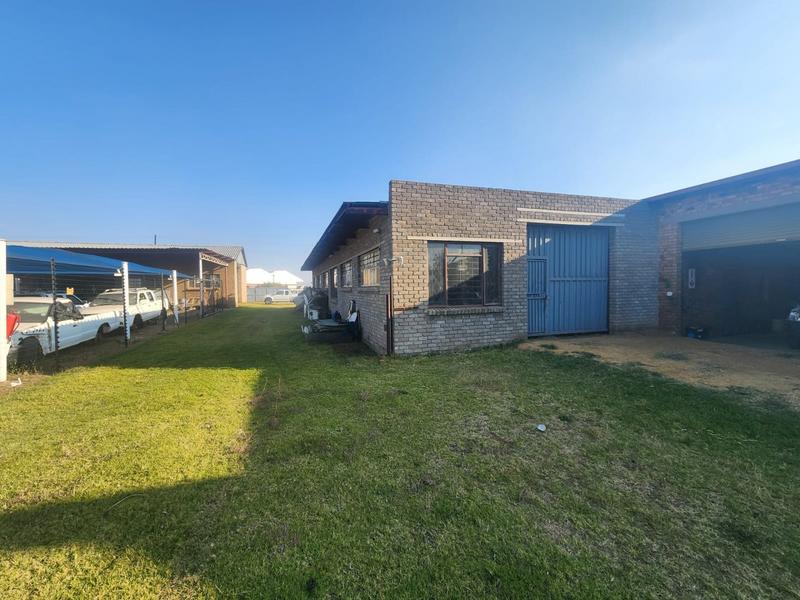 To Let commercial Property for Rent in Aureus Gauteng