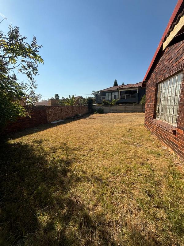 To Let 3 Bedroom Property for Rent in Eike Park Gauteng