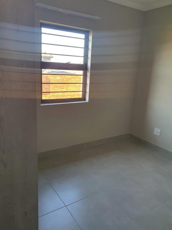 To Let 3 Bedroom Property for Rent in Randburg Central Gauteng