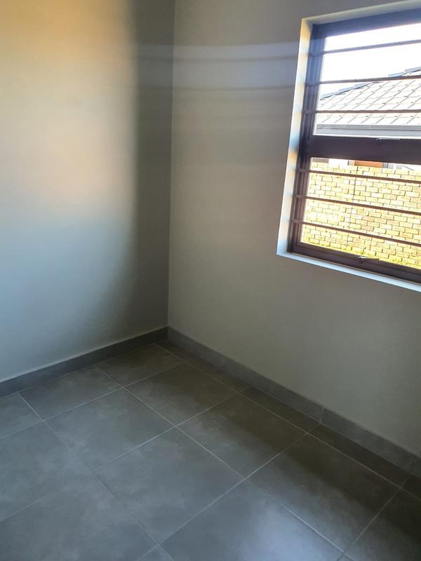 To Let 3 Bedroom Property for Rent in Randburg Central Gauteng