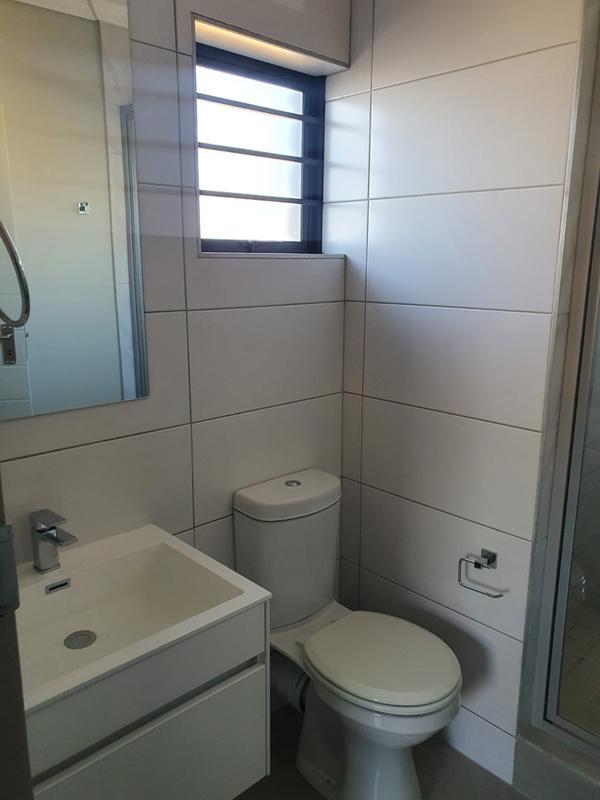 To Let 3 Bedroom Property for Rent in Randburg Central Gauteng