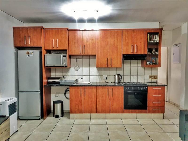 1 Bedroom Property for Sale in Ferndale Gauteng