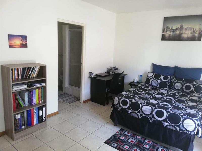 1 Bedroom Property for Sale in Ferndale Gauteng