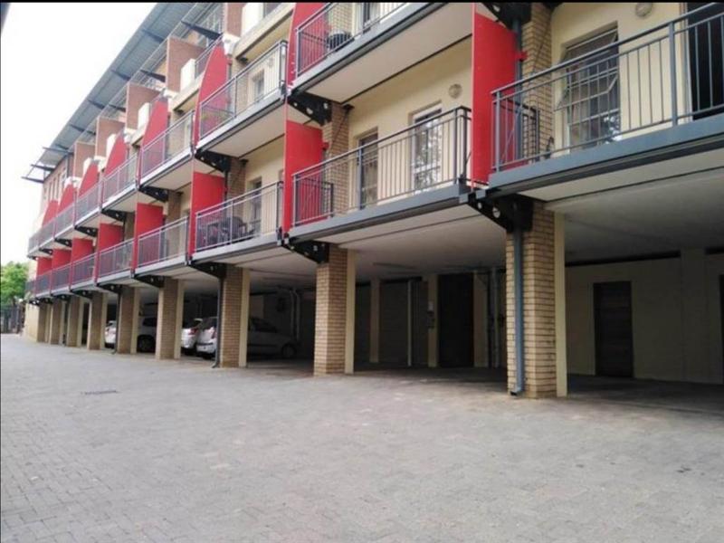 1 Bedroom Property for Sale in Ferndale Gauteng