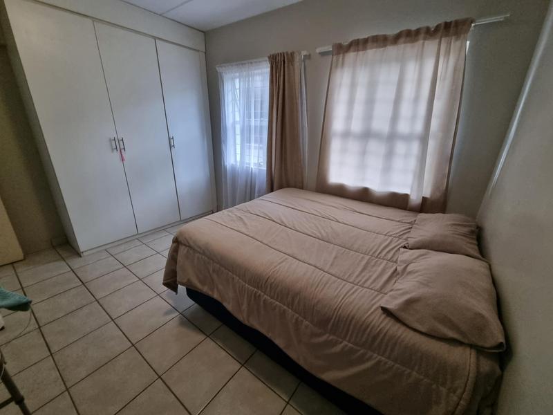 2 Bedroom Property for Sale in Randburg Central Gauteng