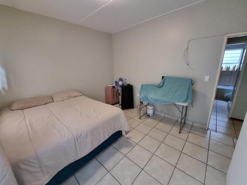 2 Bedroom Property for Sale in Randburg Central Gauteng